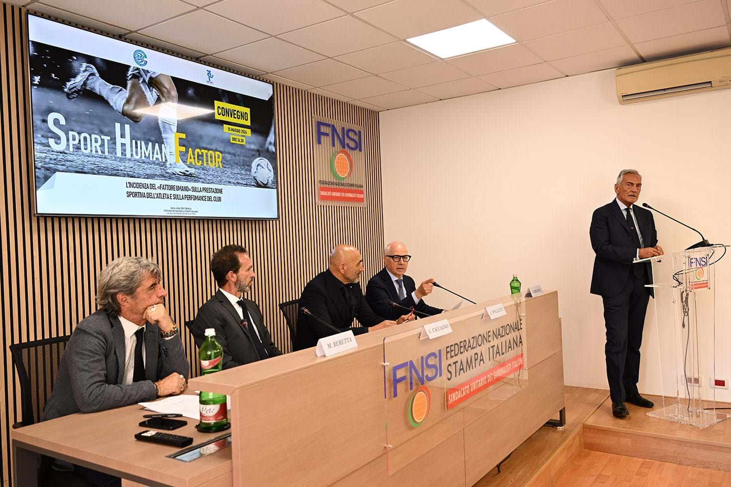 A Roma il convegno “Sport Human Factor, Gravina: "Il calciatore non è mezzo di produzione, merita garanzia e tutela"