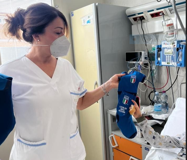 FIGC donates 850 stockings to children at the Ospedale Bambino Gesù and the Policlinico Umberto I