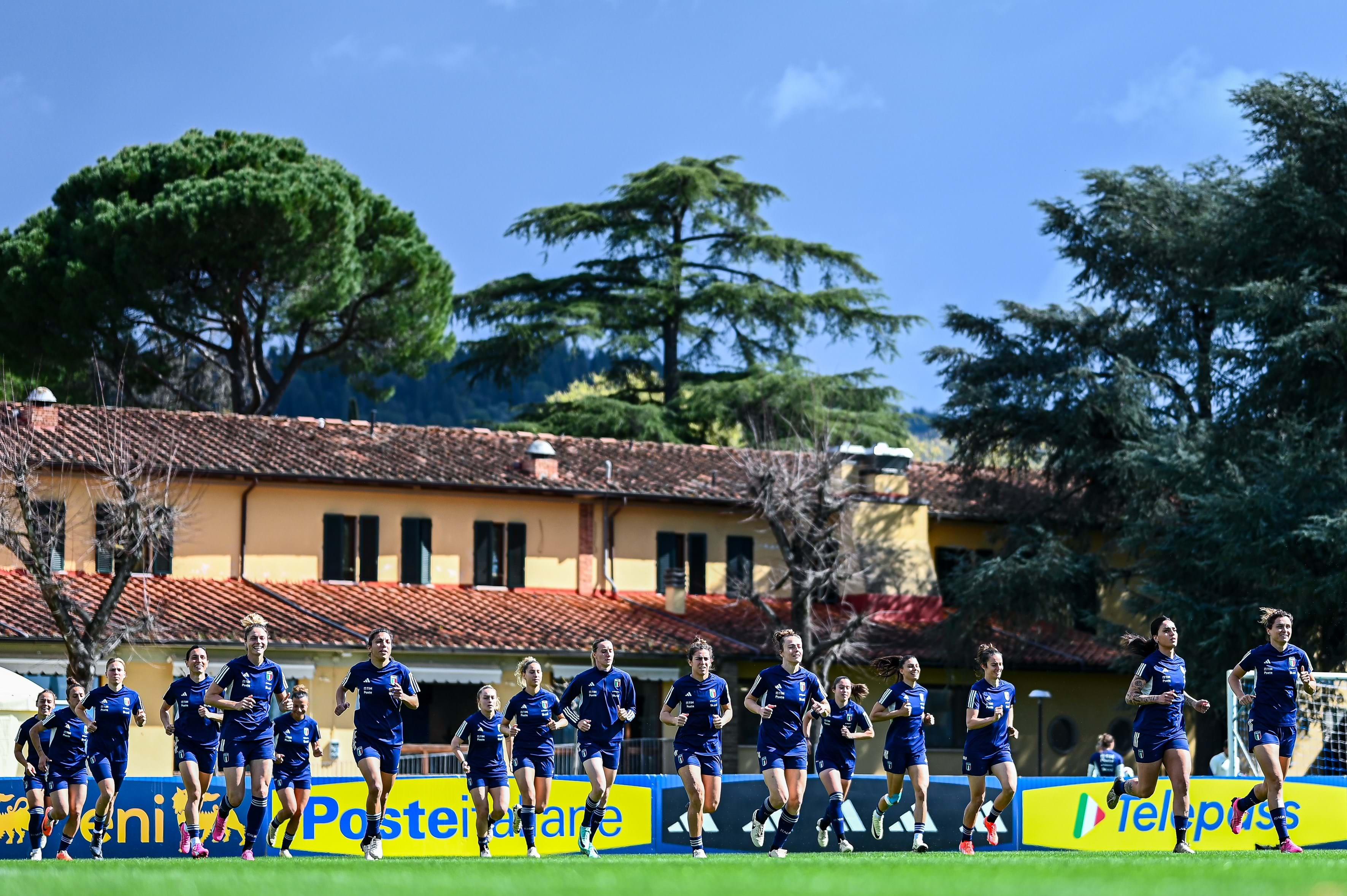 Azzurre hold final session at Coverciano before departure for Finland
