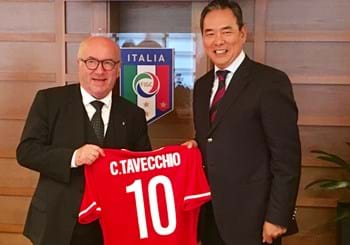 Vertice Italia - Cina in FIGC: Tavecchio incontra il Presidente della Federazione cinese Cai