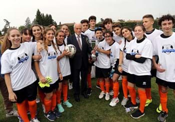 Duecento studenti e il calciatore del Torino Molinaro alla seconda tappa di ‘Un goal per la salute’