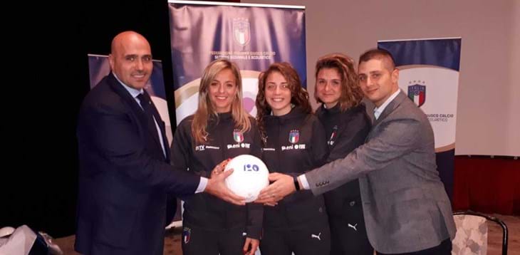 La Nazionale femminile incontra gli studenti di Benevento. Presenti oltre 400 bambini
