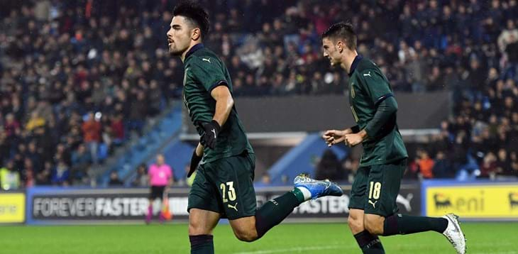 Italy beat Iceland to move up to second place in their group