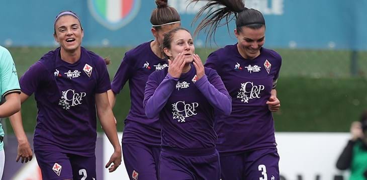 La Fiorentina batte l’Inter 4-0 e torna al secondo posto in classifica a -6 dalla Juventus