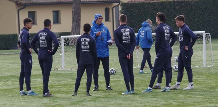 A three-day camp for 23 youngsters at Coverciano under the guidance of Bollini and Corradi