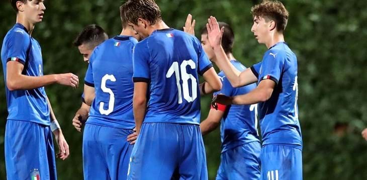 Kicking 2020 off with an elite friendly: the U17s face Spain on 15 January