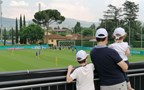 I bambini e le famiglie della Fondazione Tommasino Bacciotti in visita a Coverciano