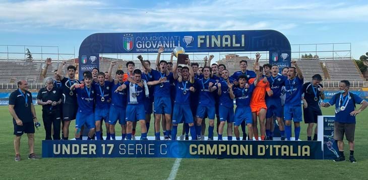 Como Campione d’Italia Under 17 Serie C. Nella finale di Ravenna i lombardi superano 3-1 il Monopoli