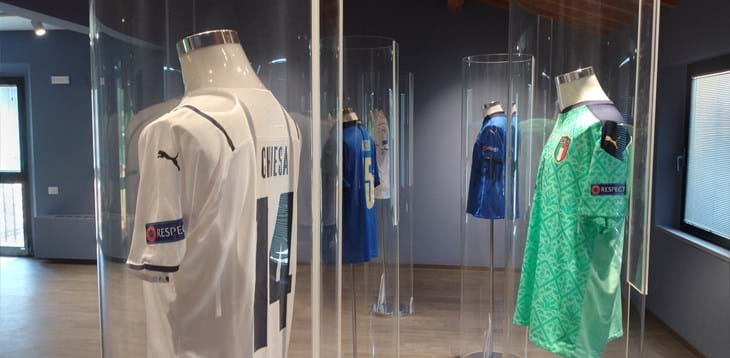 Il Museo del Calcio di Coverciano mostra le maglie dei campioni d’Europa