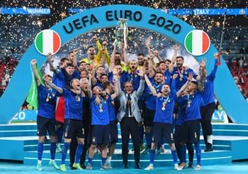 Donnarumma, Bonucci, Spinazzola, Jorginho, Chiesa: cinque Azzurri nella Top-11 della UEFA