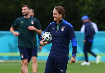 Training camp at Coverciano begins: Lazzari out, first session in the afternoon