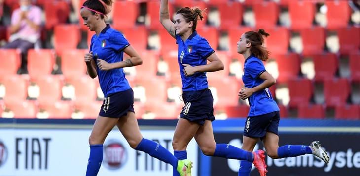 World Cup qualifiers: Italy start strong as Girelli and Giacinti give the Azzurre their first three points