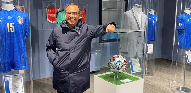 Carlo Conti ha visitato il Museo del Calcio