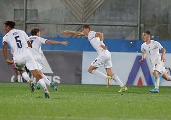 U17 Euros. Italy beat Israel thanks to an goal by Esposito. Decider on Sunday against Luxembourg