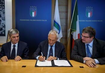 Net Insurance rinnova fino al 2025 la sponsorship degli Arbitri italiani di calcio