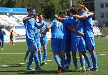 The U17s come from behind to beat Hungary thanks to goals from Mendicino and Ravaglioli