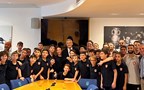 Gravina riceve i ragazzi del Roma Club Gerusalemme: “Il vostro sorriso è un manifesto per un futuro di pace”