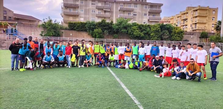 Rete Refugee Teams: nella tappa calatina stacca il pass per le semifinali Caltagirone uno