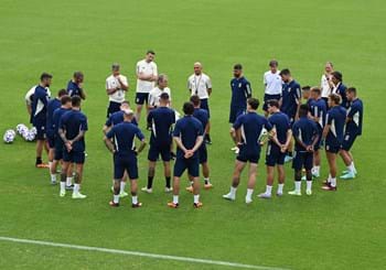 Azzurri depart for Enschede following final training session at Coverciano