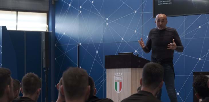 Spalletti meets the National Youth Sector staff and referees