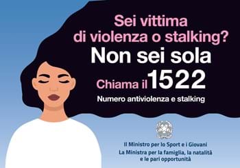 "Non sei sola, chiama il 1522": anche il CT Spalletti e Gama nella campagna promossa dal Governo