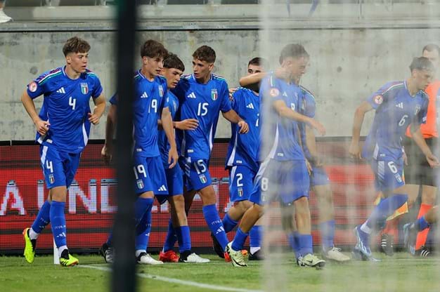 Italy V Poland UEFA European Under 17 Championship 202324 Group C (122)