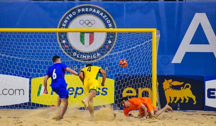 Lituania-Francia, il successo transalpino chiude la prima giornata dell'International Beach Soccer Tirrenia 2024