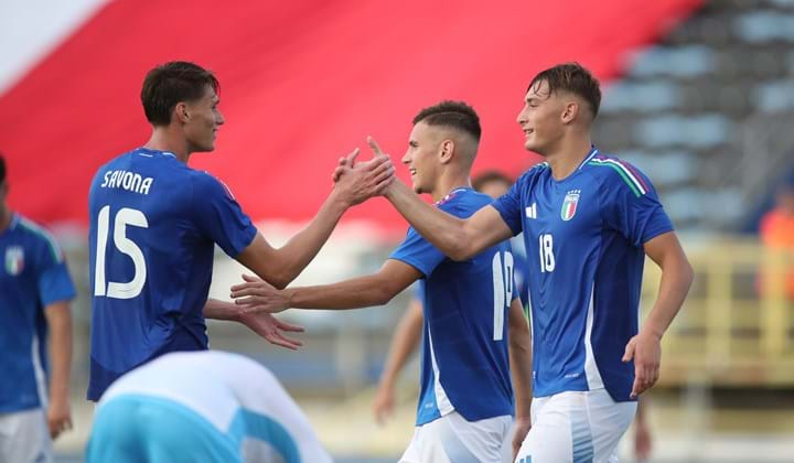 L'Italia riparte dal 7-0 a San Marino: Esposito ne fa quattro