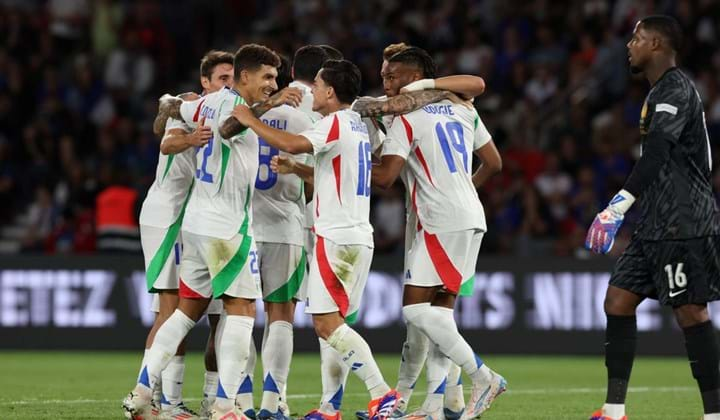 L'Italia torna a vincere a Parigi dopo 70 anni: 3-1 alla Francia all'esordio in Nations League