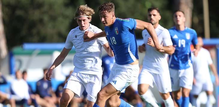 Cinque gol al Livorno nell'amichevole di Tirrenia: doppietta di Esposito, a segno anche Raimondo, Turicchia e Casadei