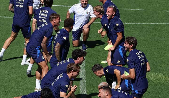 A Coverciano l'ultima seduta di allenamento prima della partenza per Bergamo