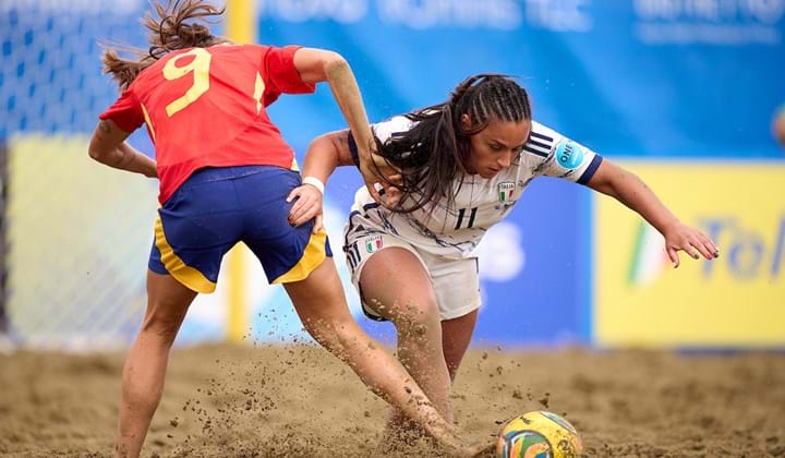 WEBSL, partenza amara per l'Italia al debutto nella Superfinal: a Viareggio vince 3-0 la Spagna