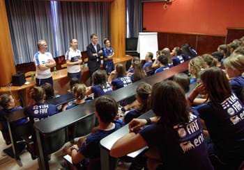   Il saluto del DG Uva alle 36 ragazze del progetto 'Calcio+15': "Divertitevi"