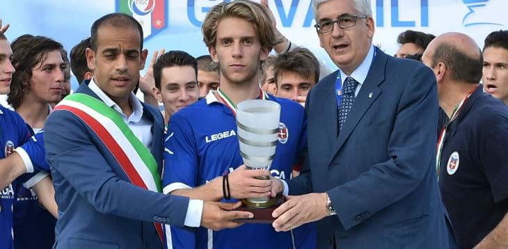 Oggi a Cesena sfida scudetto tra Roma e Milan. Under 17 Lega Pro: Como campione d'Italia