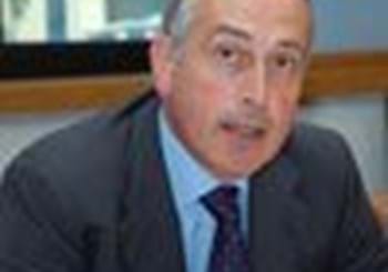 Abete: “Massima solidarietà al ministro Maroni, allontanare i violenti” 