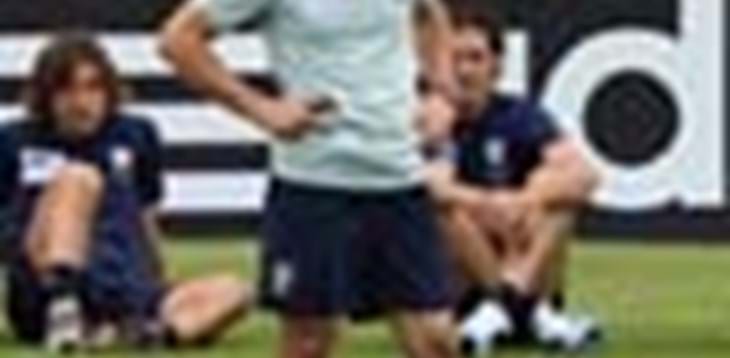 Donadoni: “Pensiamo a battere la Francia, altri discorsi non contano”