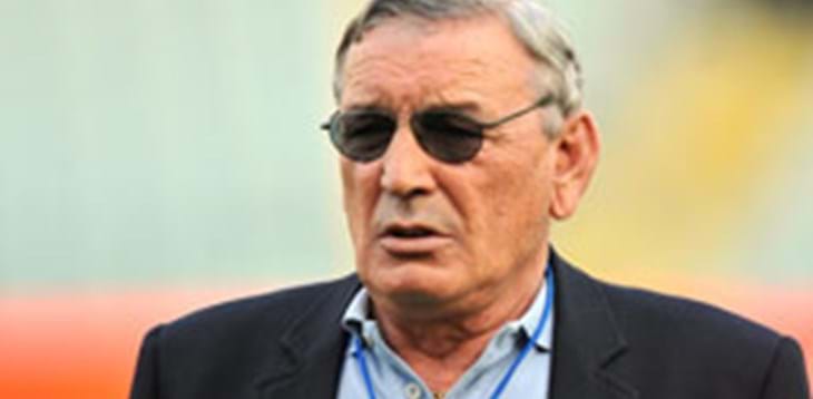 L’abbraccio di Gigi Riva agli Azzurri: “Con il cuore sono con voi a Manaus”