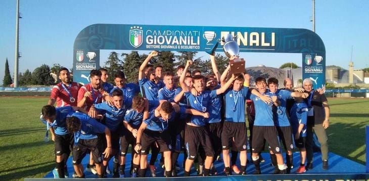 Al Novara l'ultimo titolo professionistico, in finale sconfitto il Vicenza